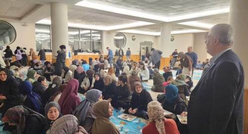 Eskişehir İl Müftülüğünden üniversite öğrencilerine iftar yemeği