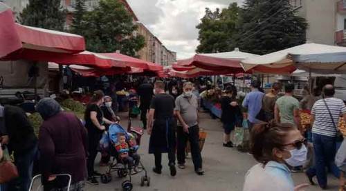Eskişehir’in “ÇARPA”sında virüsten korkan yok!