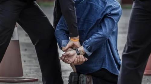 Eskişehir'in 6 mahallesinde polis hepsini topladı!