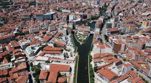 Eskişehir'in en önemli ihtiyacı havaalanı
