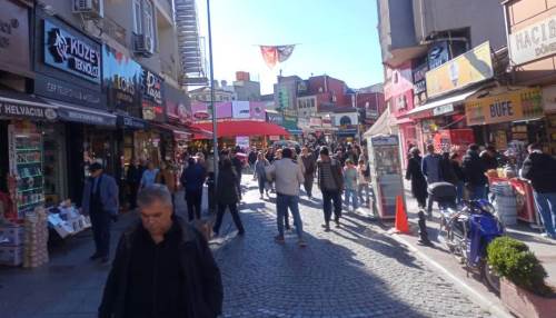 Eskişehir'in en yoğun noktasında adım atacak yer kalmadı
