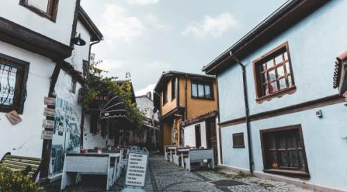 Eskişehir’in Eski Adı Neydi? Antik Dönemden Günümüze Dorylaion’dan Eskişehir’e Uzanan Yolculuk