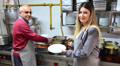 Eskişehir'in gizli lezzeti: 76 yıllık lokantada, haftada sadece bir gün pişiyor