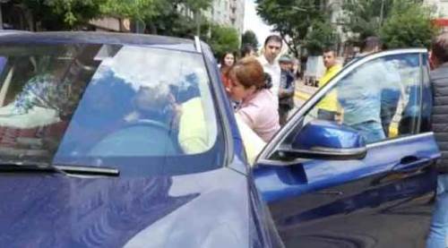 Eskişehir'in göbeğinde dehşet: Yol kesip, kadın sürücüyü vurdu