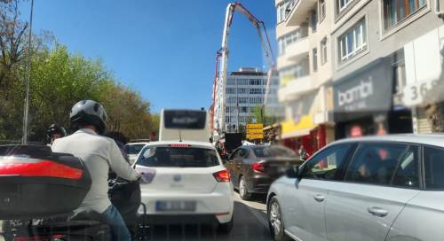 Eskişehir’in göbeğinde inşaat çilesi bitmiyor