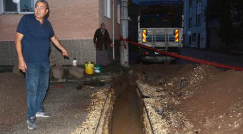 Eskişehir'in göbeğindeki bu çukurun 'sahibi' kim?