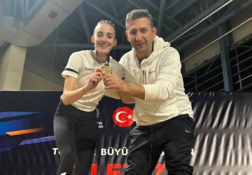 Eskişehir’in gururu Eda Nur Tulum, altın madalyayı kucakladı