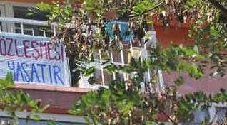 Eskişehir'in her yerinde o pankartlar var...