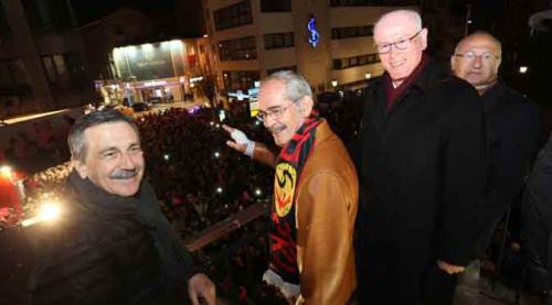 Eskişehir'in hocası var, Eskişehir'in vefası var!