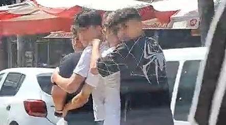 Eskişehir'in işlek caddesinde tehlikeli hareketler!