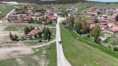 Eskişehir'in köylerinde herkes onun yolunu gözlüyor