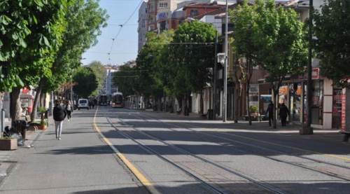 Eskişehir'in merkezinde sokaklar sessiz kaldı