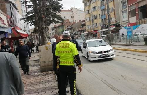 Eskişehir'in o caddesinde ulaşıma ara verildi, güzergahlar değişti
