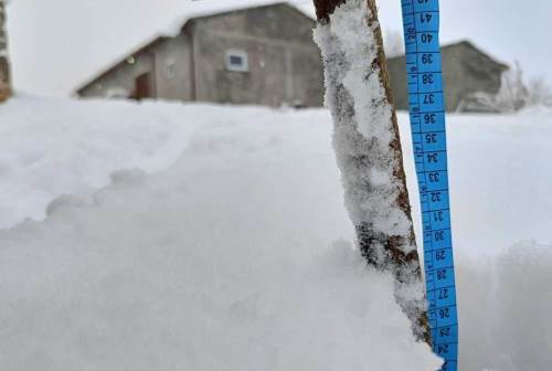 Eskişehir'in o ilçesinde kar kalınlığı 35 santimetreyi aştı!