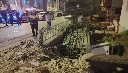 Eskişehir'in o mahallesindekileri yataklarından fırlatan kaza