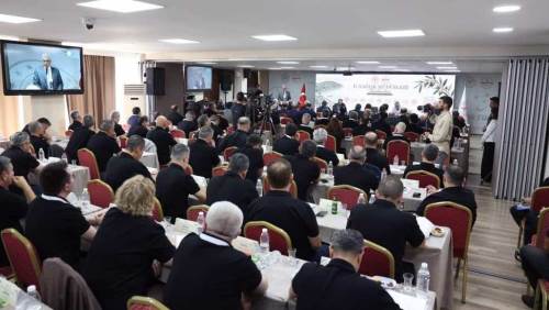 Eskişehir’in sağlık yönetimi Urla’da bir araya geldi