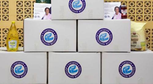 Eskişehir'in sevindiren kolileri vatandaşlara ulaşıyor