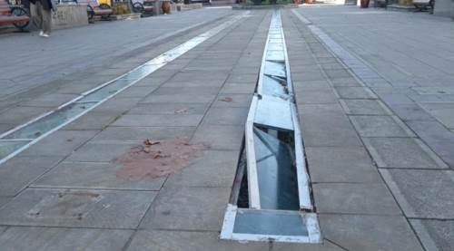 Eskişehir'in simgesine böyle saldırdılar! 