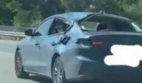Eskişehir'in trafiğine hasarlı araçla çıktı
