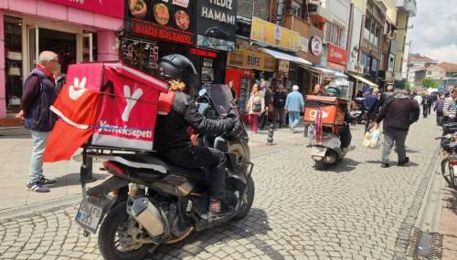 Eskişehir'in yayalaştırılmış alanlarında motosiklet tepkisi büyüyor