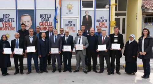 Eskişehir İnönü Belediye Meclis Üyeleri mazbatalarını aldılar