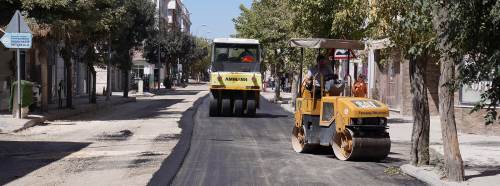 Eskişehir İstiklal Caddesi’nde asfalt çalışmaları hız kesmiyor