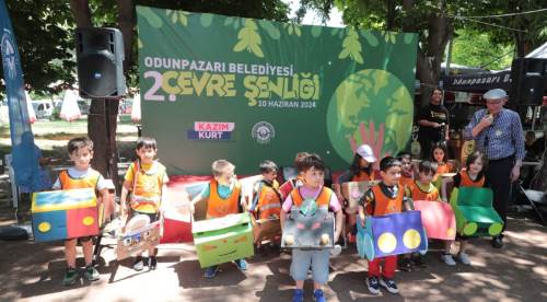 Eskişehir Kanlıkavak çevre şenliği ile renklendi