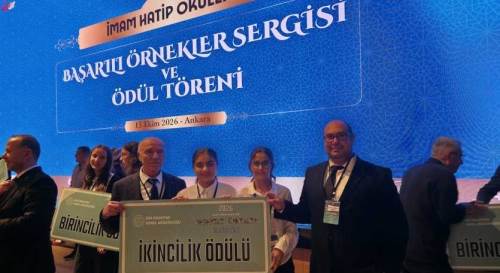 Eskişehir Kazım Karabekir İmam Hatip Ortaokulu Türkiye ikincisi oldu