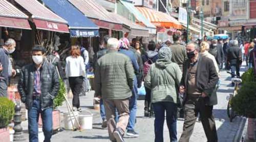 Eskişehir kendini sokağa attı!
