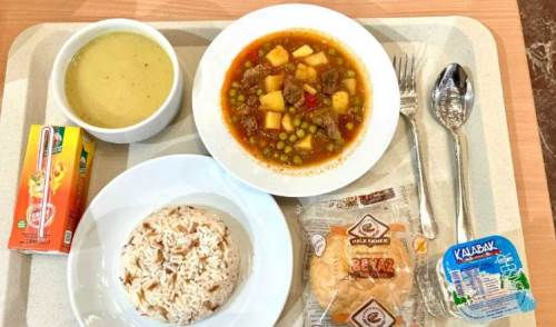 Eskişehir Kent Lokantası hem doyuruyor...