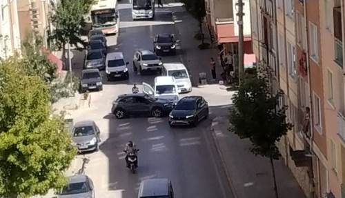 Eskişehir Kırım Caddesi’nde peş peşe kazalar gerçekleşiyor!