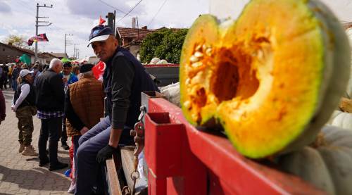 Eskişehir Kızılinler Bal Kabağı Panayırı’na rekor katılım!