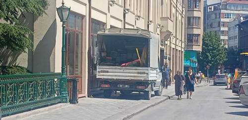 Eskişehir Köprübaşı’nda yayalar tehlike altında