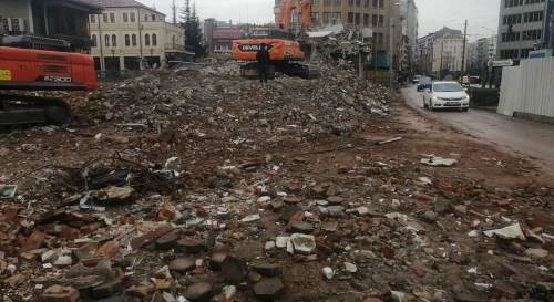 Eskişehir Köprübaşı'nda yıkım çalışması sona erdi, yol trafiğe açıldı