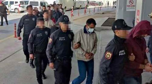 Eskişehir merkezli dev FETÖ operasyonu