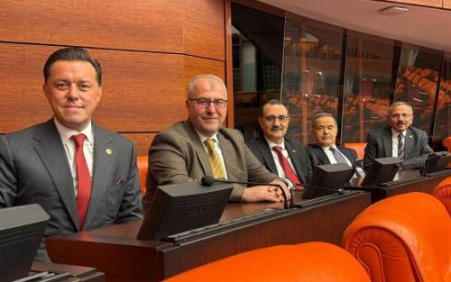 Eskişehir Milletvekili Hatipoğlu, TBMM'de çalışmalarını sürdürüyor