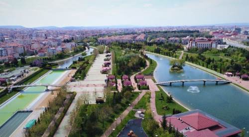 Eskişehir Nasıl Bir Şehirdir, Pahalı Mıdır? Eskişehir'in Neleri Meşhur ve En Güzel İlçesi Neresi?