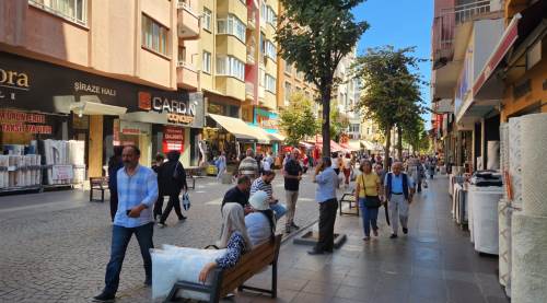 Eskişehir okul alışverişi yoğunluğu: Herkes orayı tercih ediyor