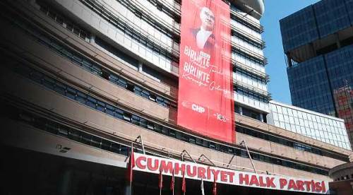 Eskişehir örgütü genel merkezdeydi: CHP davası yine ertelendi