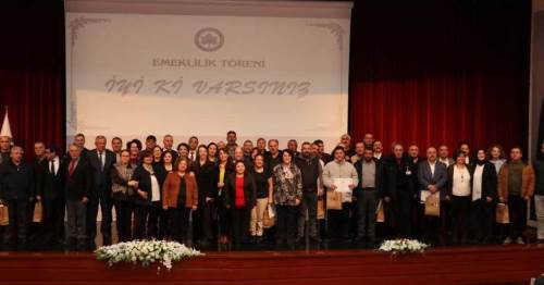 Eskişehir Osmangazi Üniversitesi'nde emeklilik töreni düzenlendi