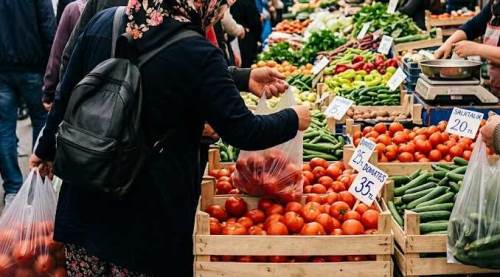 Eskişehir pazarında ucuzluk dönemi! Tezgâhlarda fiyatlar düştü