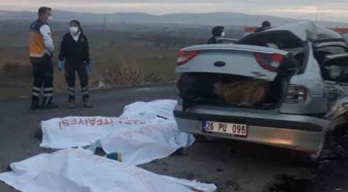 Eskişehir plakalı araçta can pazarı: 6 ölü, 3 yaralı!
