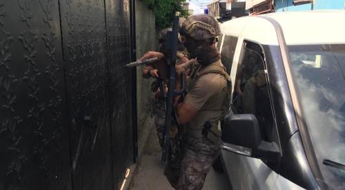 Eskişehir polisi 45 gündür onlara göz açtırmıyor