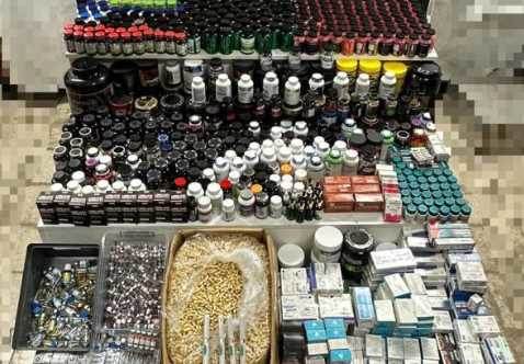 Eskişehir polisi 5 milyon liralık kaçak ürünlere el koydu