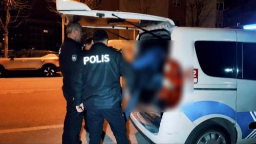 Eskişehir polisi dolandırıcıyı kıskıvrak yakaladı!
