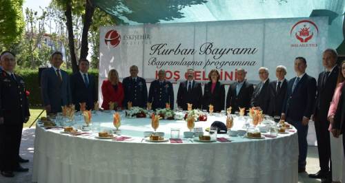 Eskişehir protokolü Kurban Bayramı'nda bayramlaştı