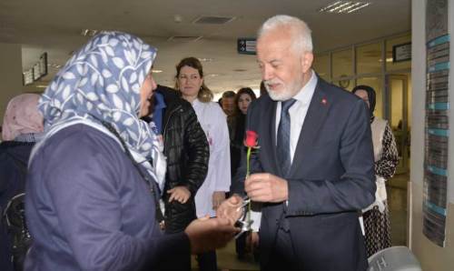 Eskişehir Sağlık Müdürü Bildirici'den Hasta Hakları Günü'ne özel açıklama