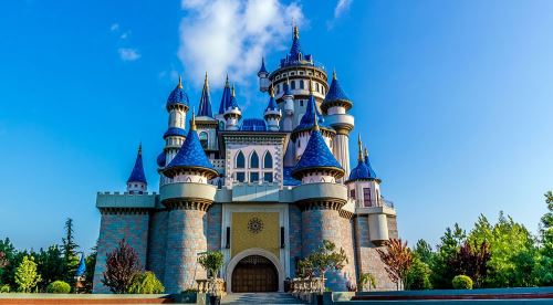 Eskisehir Sazova Parkı Masal Şatosu