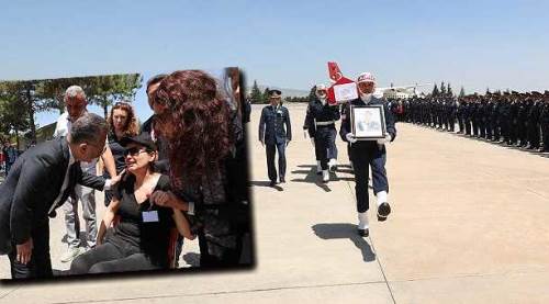 Eskişehir şehidini askeri törenle karşıladı! Gözyaşları sel oldu...