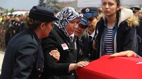 Eskişehir şehidini gözyaşlarıyla uğurladı